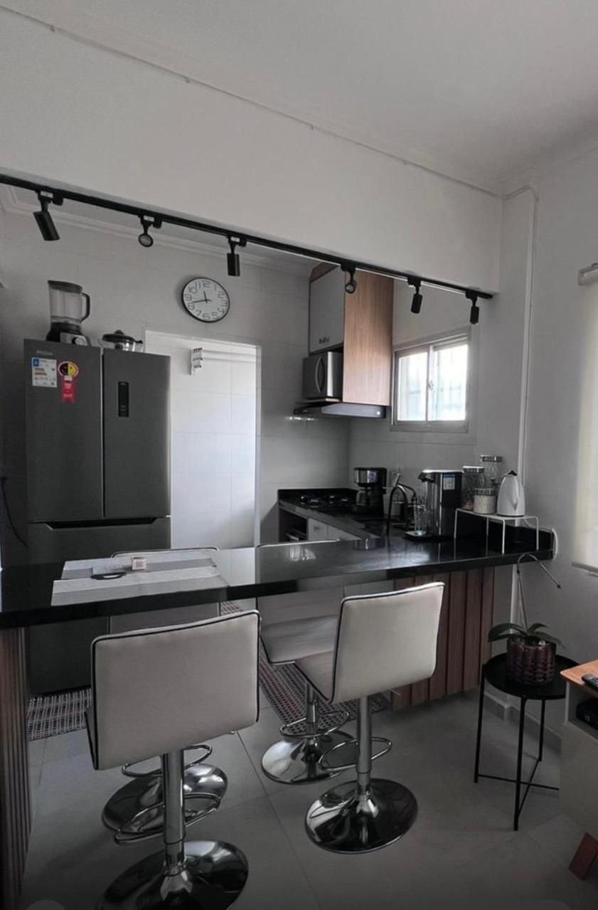 Canto Forte- Suite C/Varanda - Ate 5 Hospedes- Garagem - Wi Fi E 200 Metros Da Praia, 50 Metros Da Av Gastronomica Da Pg Прая Гранде Екстериор снимка