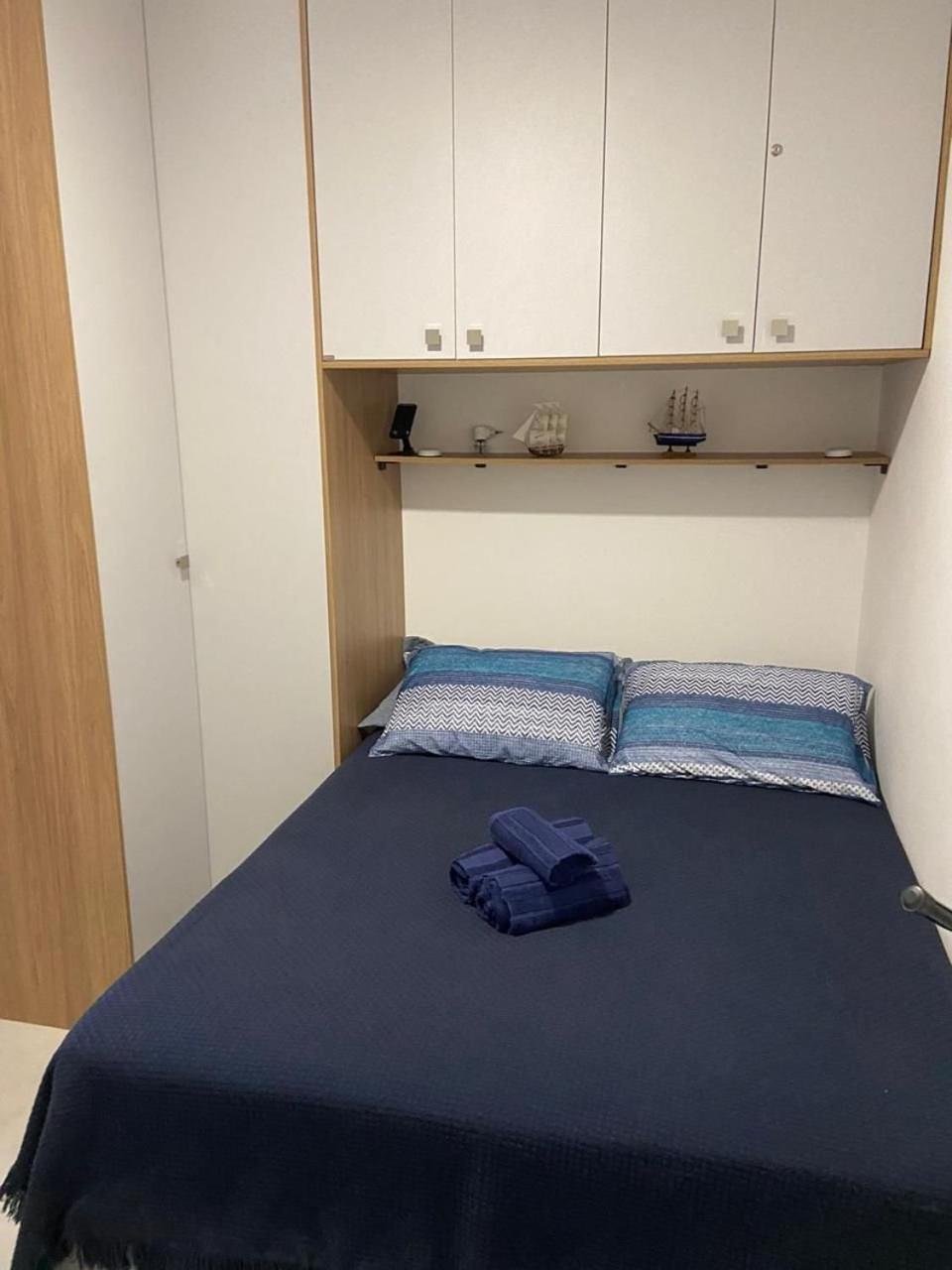 Canto Forte- Suite C/Varanda - Ate 5 Hospedes- Garagem - Wi Fi E 200 Metros Da Praia, 50 Metros Da Av Gastronomica Da Pg Прая Гранде Екстериор снимка